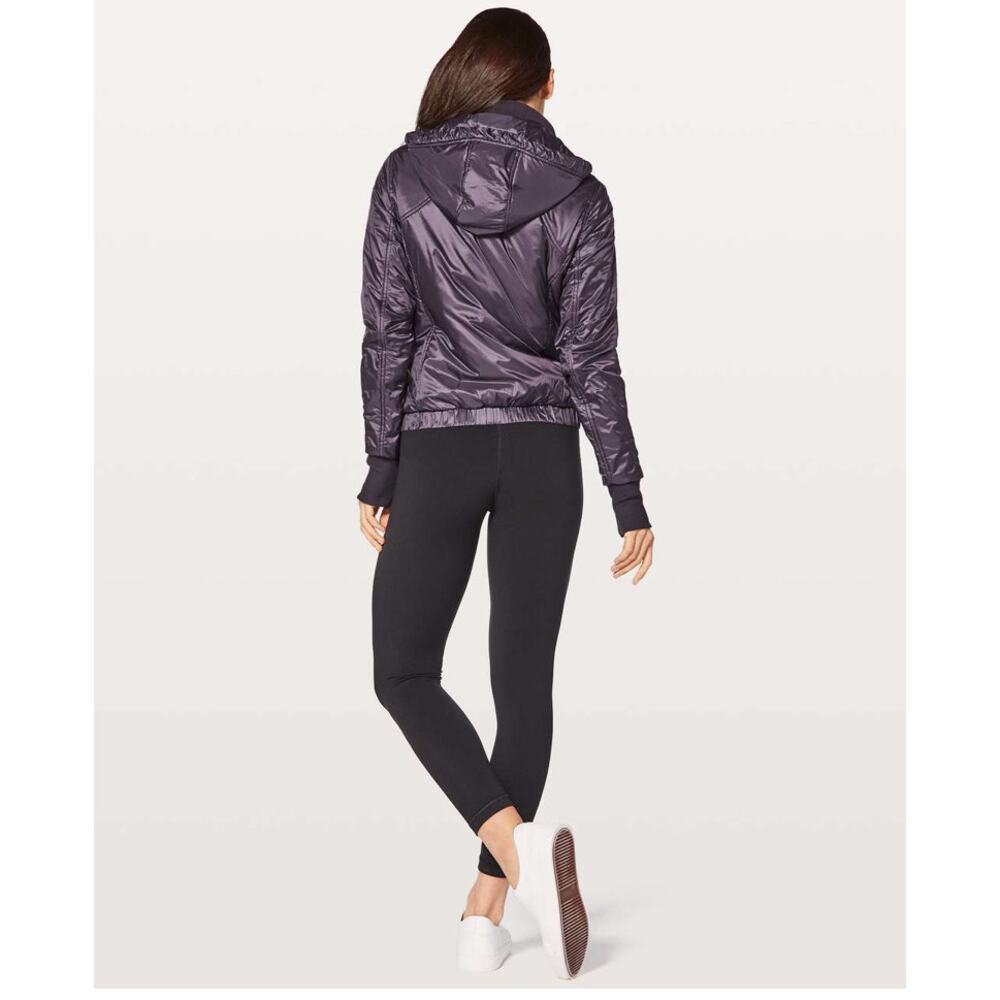 Lululemon Glyde  Scuba Hoodie in Boysenberry Size 4 Insulated Winter Jacket - Picture 3 of 9